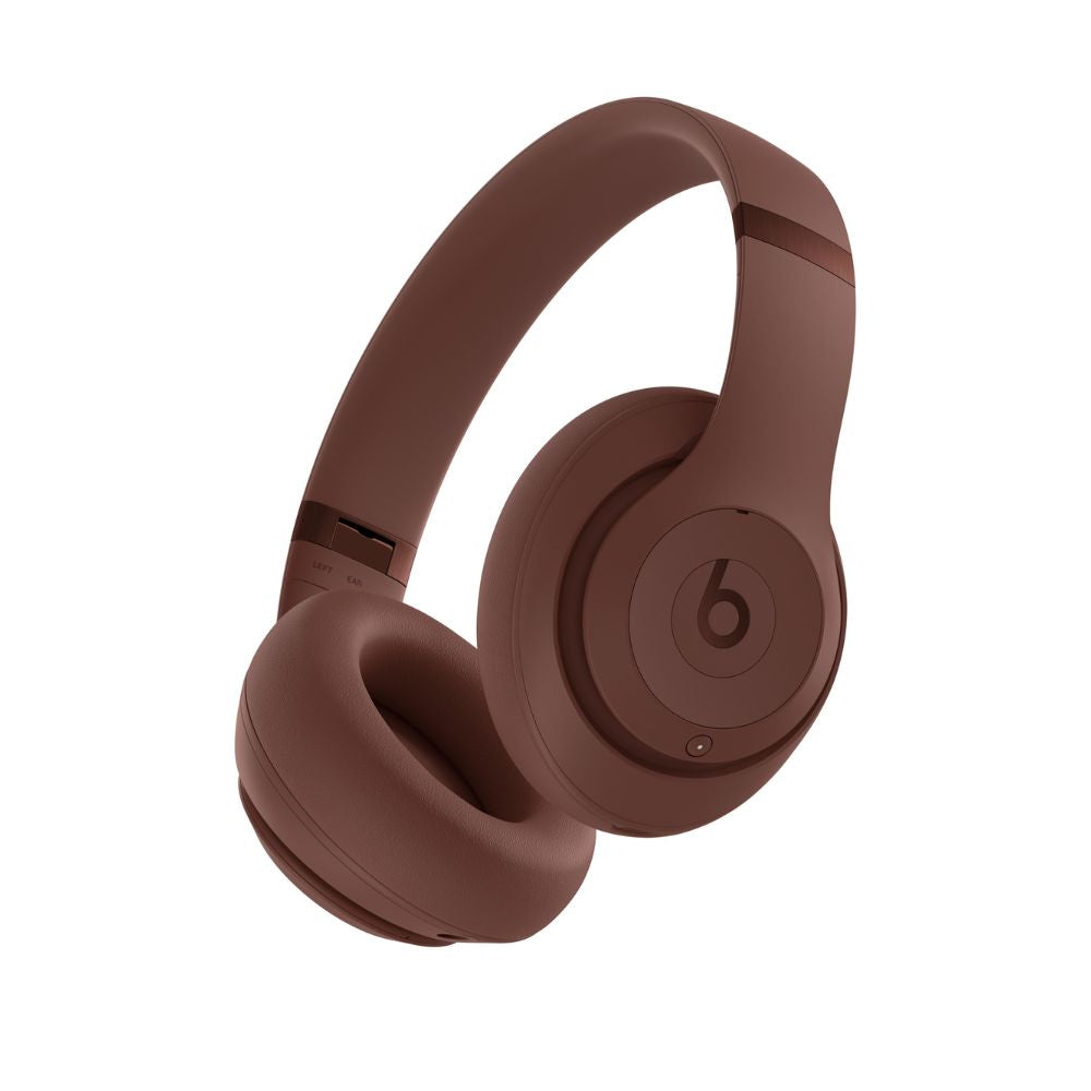 Beats Studio Pro x Kim Special Edition