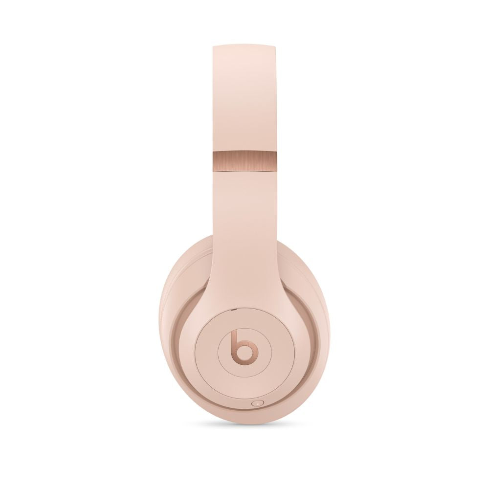 Beats Studio Pro x Kim Special Edition