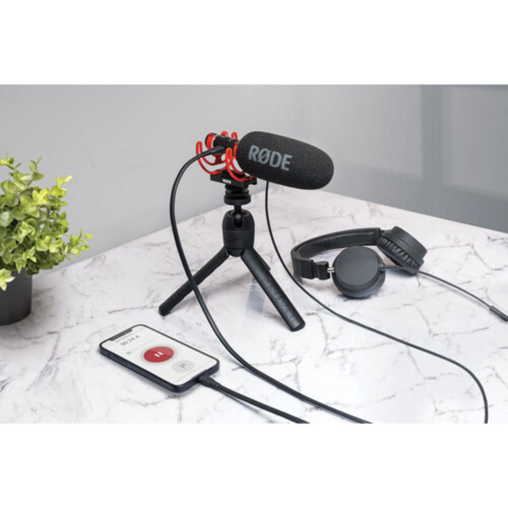 RODE Lightning to USB Type-C Epic Accessory Cable (5.1') SC19