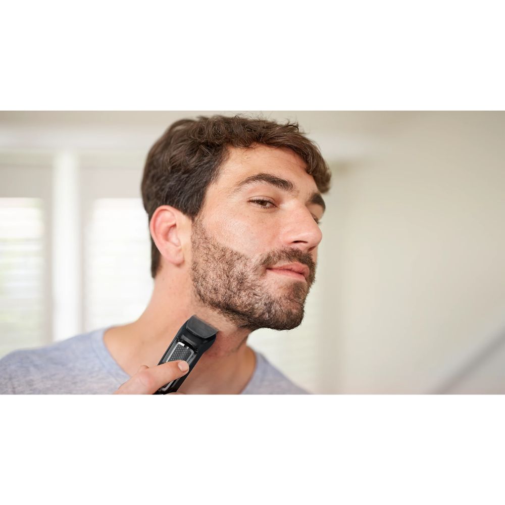 Philips Multigroom series 3000 9-in-1 Face - Hair and Body