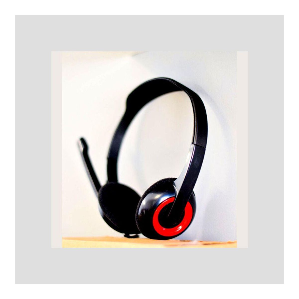 Misde A1 Portable Headphones