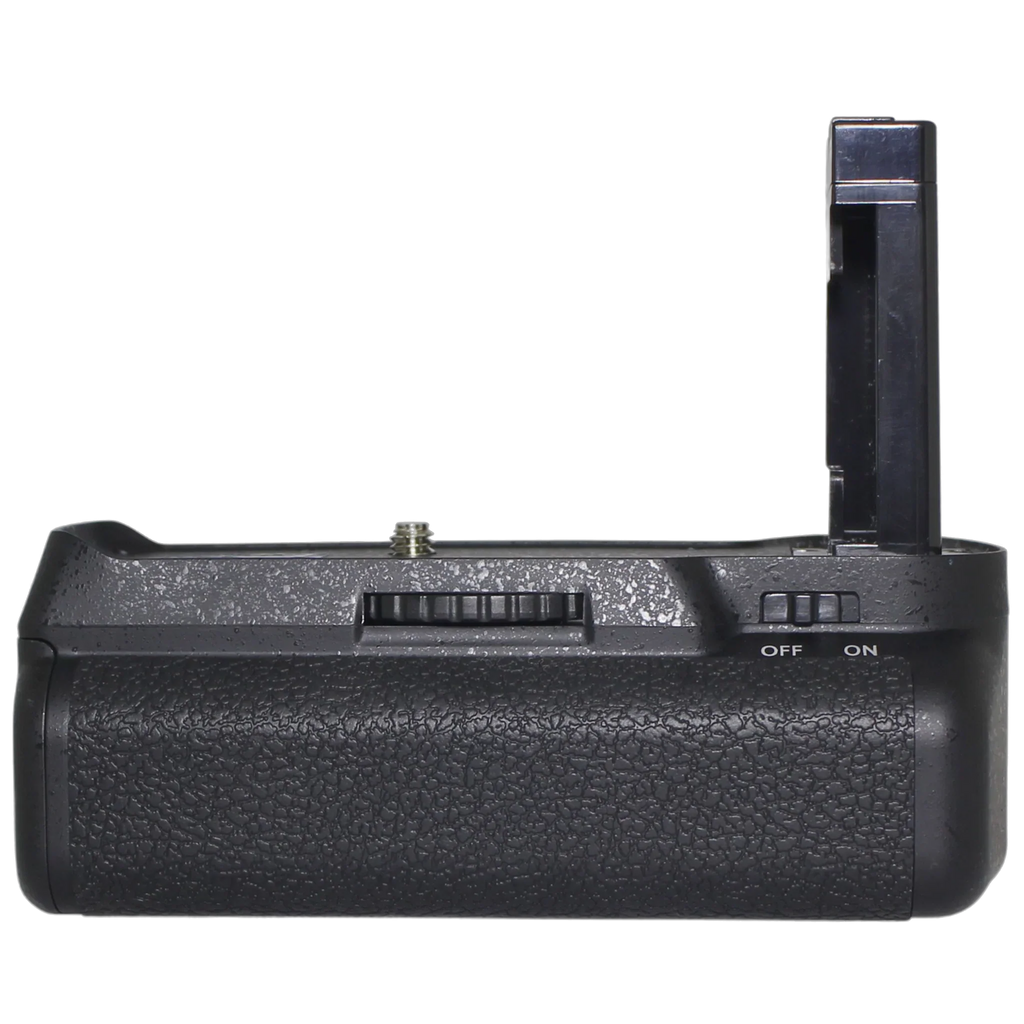 MB-D3100 Vertical Battery Grip for Nikon D3100 / D32000 / D5300 - P558
